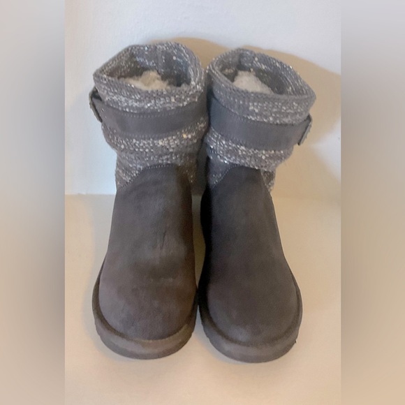 UGG AUSTRALIA Classic Cambridge Women's boots size 8. Gray Suede with glitter - Picture 15 of 15